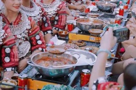 苗族百家宴：集体欢庆与美食传承的传统节日