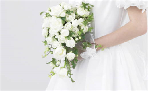 2025年10月03日结婚合适吗 办婚礼吉日指南