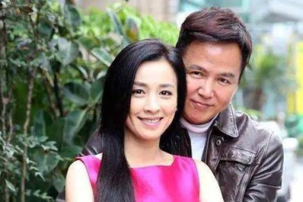 通过张庭的八字，找出改变命运的关键密码