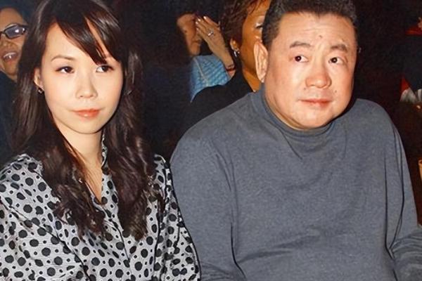 如何改变刘銮雄的命运轨迹?命理中的颠覆性误区揭秘 如何改变刘銮雄的命运轨迹?命理中的颠覆性误区揭秘