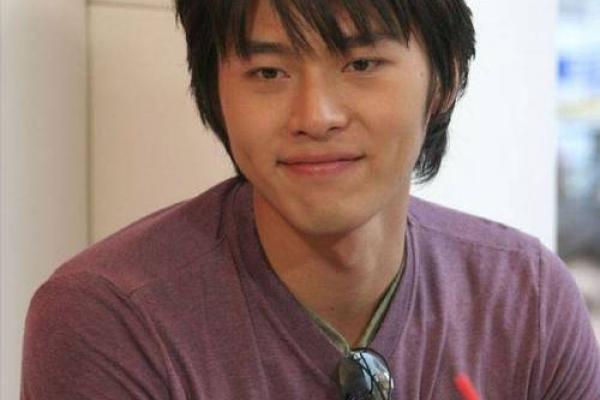 揭秘玄彬的命运密码:这几个八字误区你是否也曾犯过? 揭秘玄彬的命运密码:这几个八字误区你是否也曾犯过?