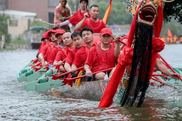 如何在现代生活中传承划龙舟文化 如何在现代生活中传承划龙舟文化
