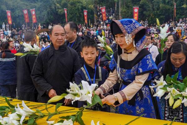 仡佬族养生节:传统习俗与自然养生的和谐共融 仡佬族养生节:传统习俗与自然养生的和谐共融