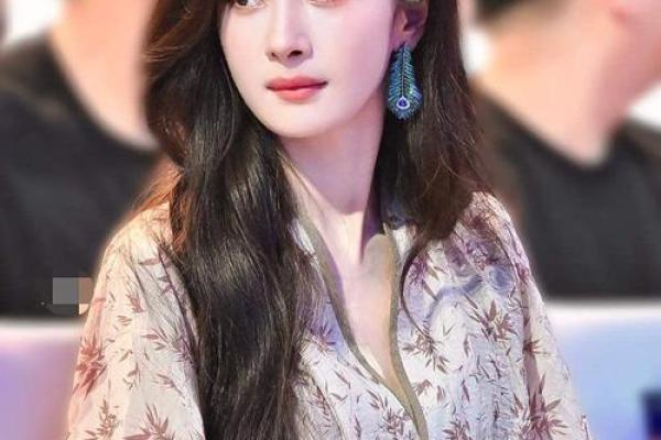 杨幂命运密码：她的八字揭示了什么神秘真相？