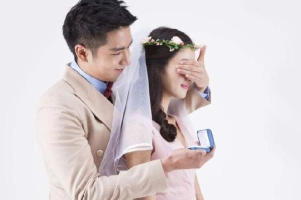 张瑞敏命理揭秘:八字如何改变你的人生走向 张瑞敏命理揭秘:八字如何改变你的人生走向